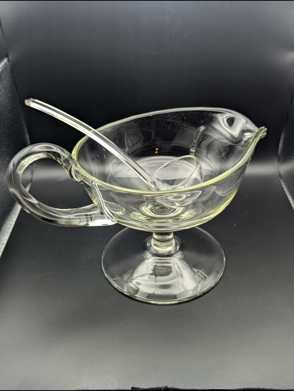 Michelangelo Clear Glass Gravy Boat W Ladle By Luigi Bormioli